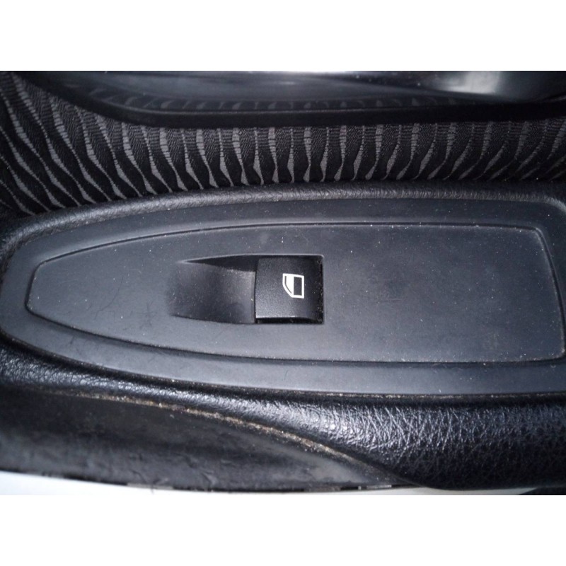 Recambio de mando elevalunas delantero derecho para bmw serie 3 lim. (f30) 320d referencia OEM IAM   