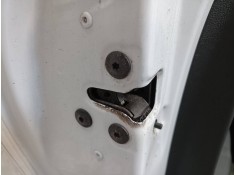 Recambio de cerradura puerta trasera izquierda para renault clio iv authentique referencia OEM IAM   