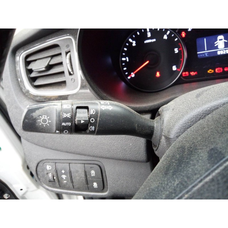 Recambio de mando intermitentes para kia carens ( ) drive referencia OEM IAM   