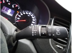 Recambio de mando limpia para kia carens ( ) drive referencia OEM IAM   