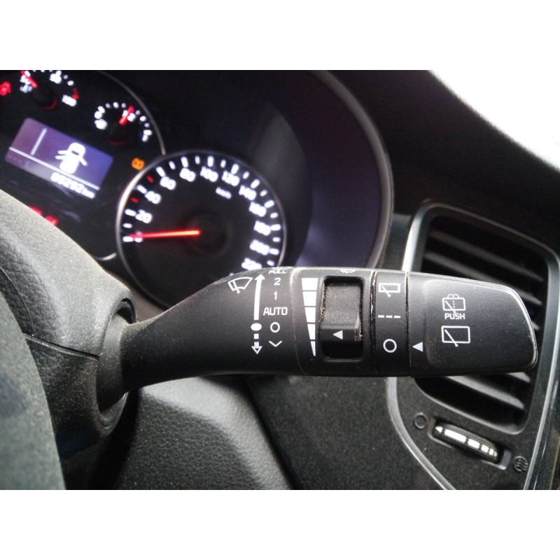 Recambio de mando limpia para kia carens ( ) drive referencia OEM IAM   