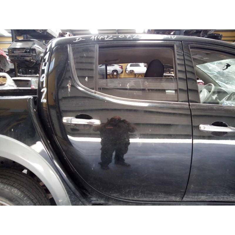 Recambio de puerta trasera derecha para mitsubishi l 200 (ka0/kb0) cabina doble intense 4x4 referencia OEM IAM   