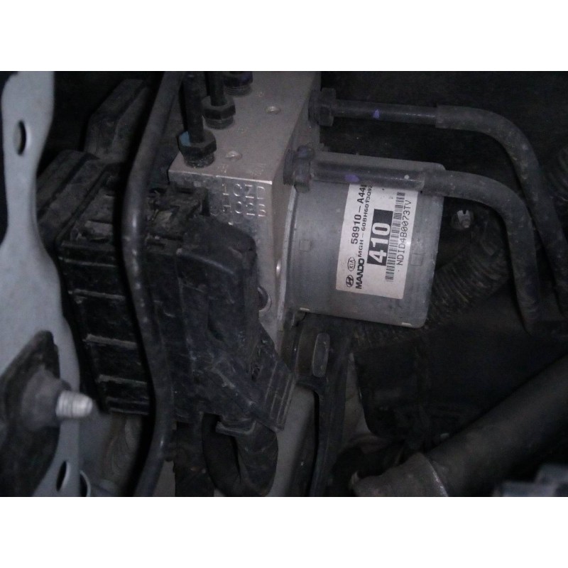 Recambio de abs para kia carens ( ) drive referencia OEM IAM 58910A4410  