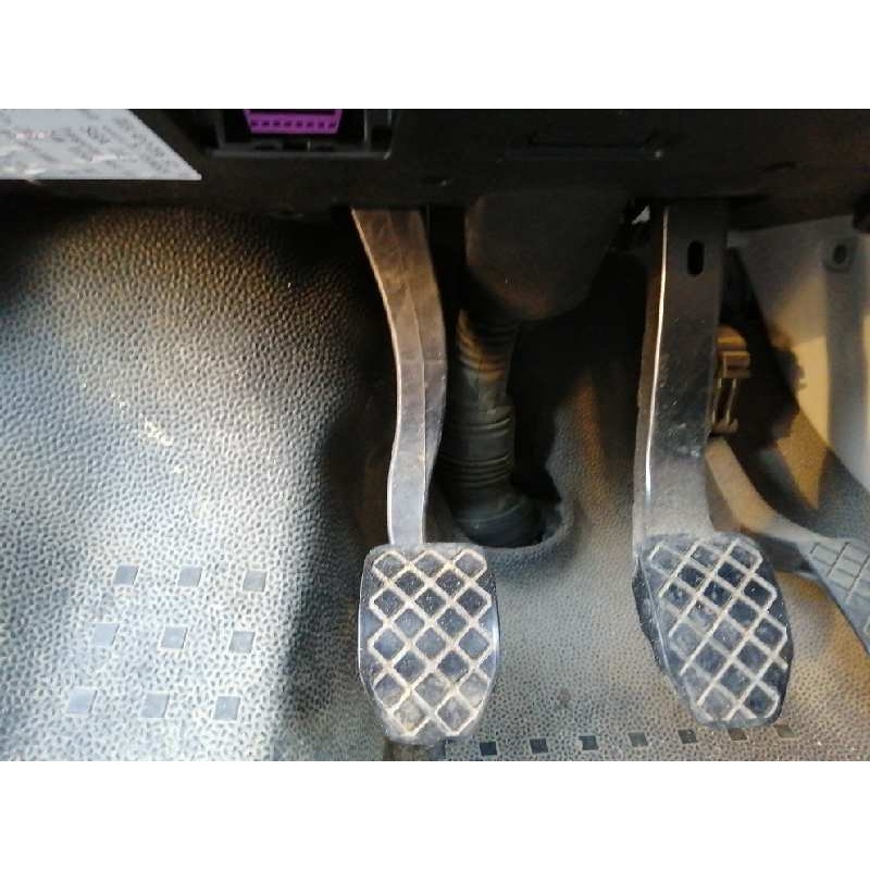 Recambio de pedal embrague para volkswagen t6 transporter furgón referencia OEM IAM   