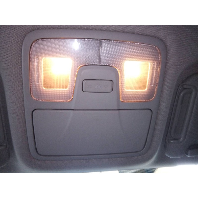 Recambio de luz interior para hyundai ix35 classic 2wd referencia OEM IAM   