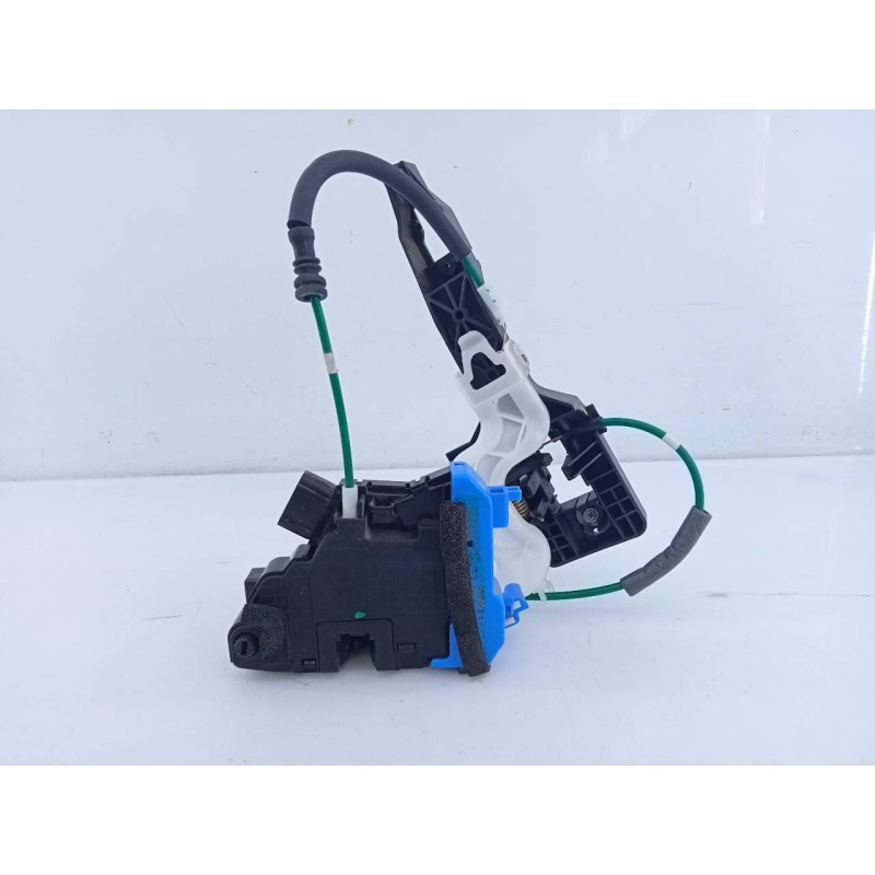 Recambio de cerradura puerta trasera derecha para hyundai i30 (gd) style referencia OEM IAM 81420A6000KDT  