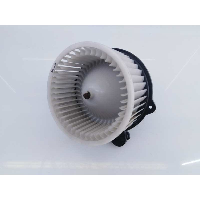 Recambio de ventilador calefaccion para hyundai tucson essence bluedrive 2wd referencia OEM IAM D316NFFAA C78081 