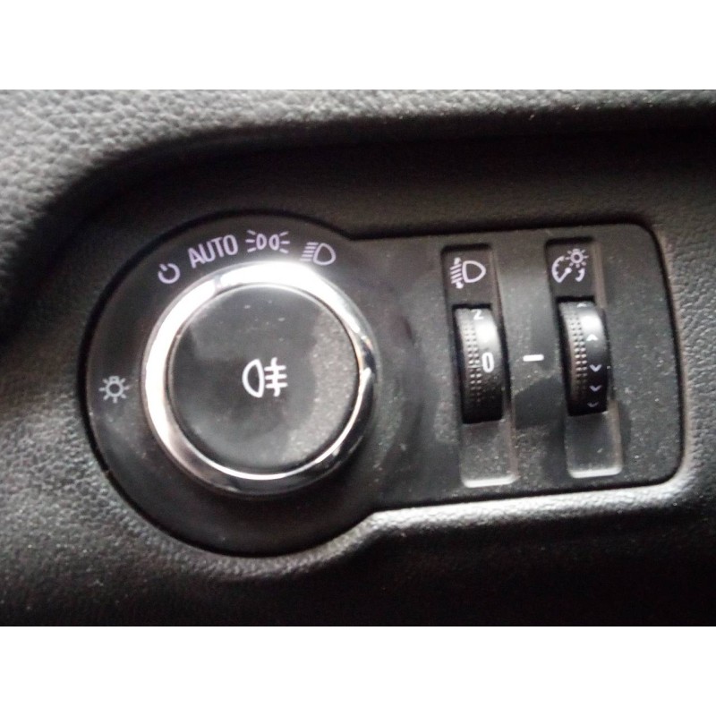 Recambio de mando luces para opel insignia berlina selective referencia OEM IAM   