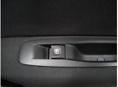 Recambio de mando elevalunas trasero derecho para renault megane iv berlina 5p limited referencia OEM IAM   