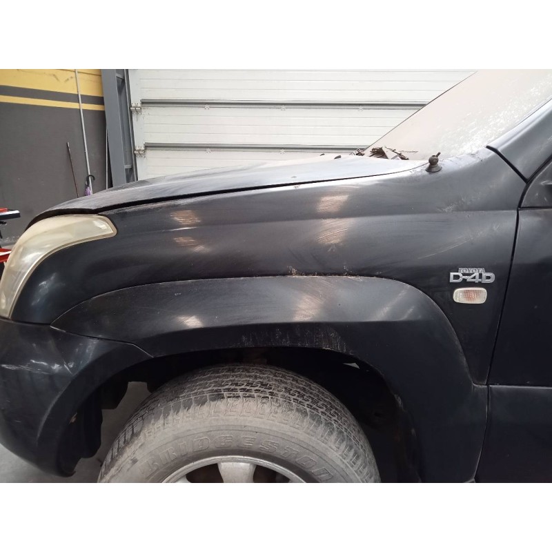 Recambio de aleta delantera izquierda para toyota land cruiser (j12) gx referencia OEM IAM   