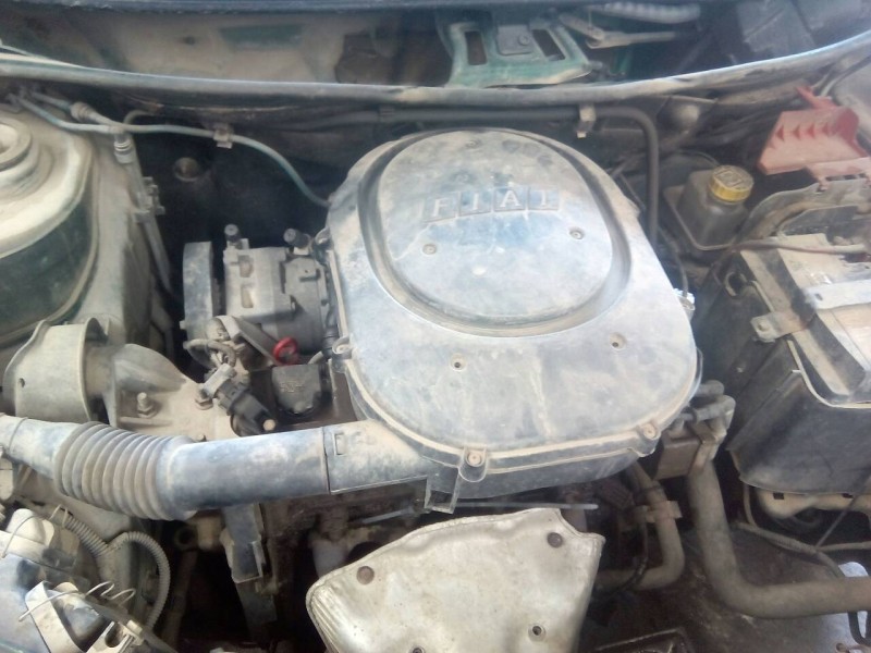 fiat punto berlina (188) del año 2001