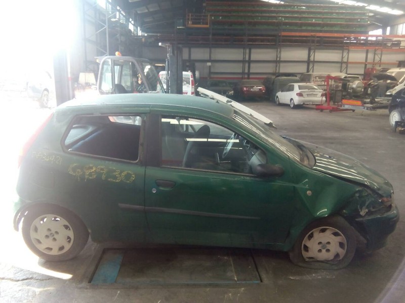 fiat punto berlina (188) del año 2001