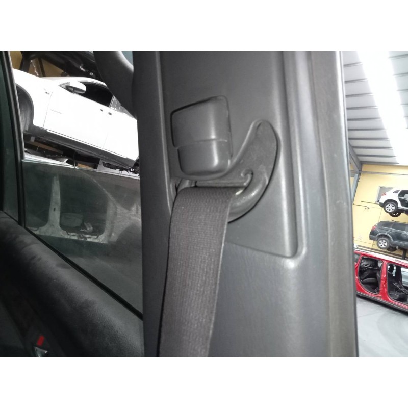 Recambio de cinturon seguridad delantero izquierdo para toyota land cruiser (j12) gx referencia OEM IAM   