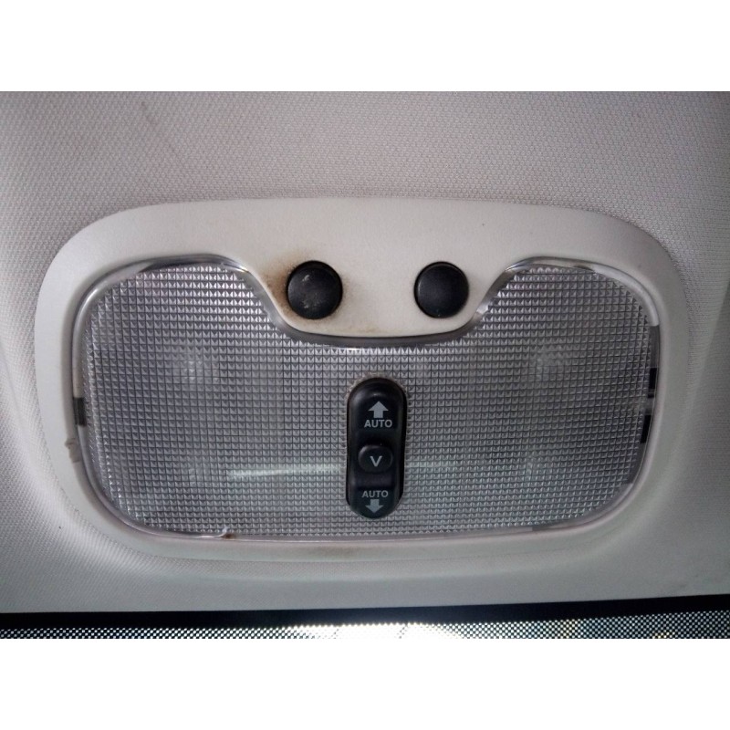 Recambio de luz interior para jeep compass limited referencia OEM IAM   