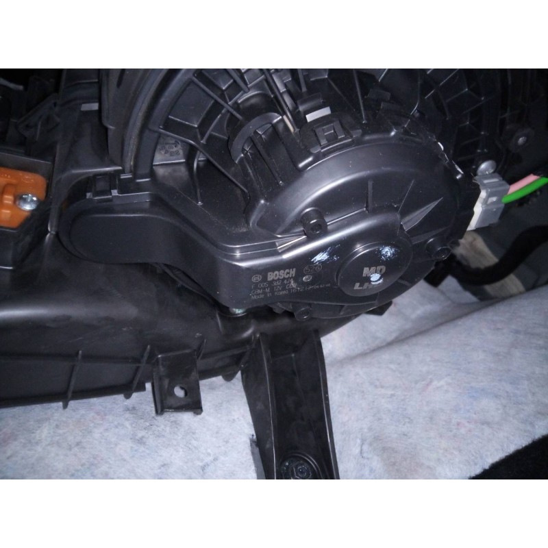 Recambio de ventilador calefaccion para kia cee´d drive referencia OEM IAM F00S3B2474  