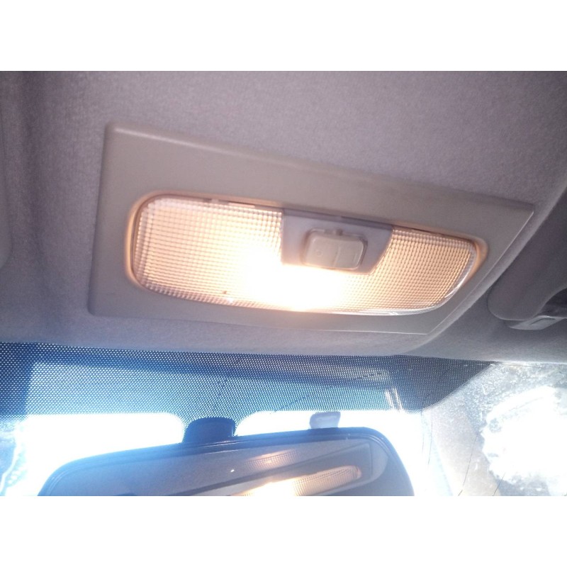 Recambio de luz interior para ford fiesta (cb1) titanium referencia OEM IAM   