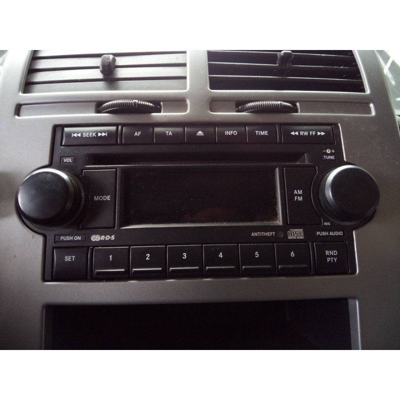 Recambio de sistema audio / radio cd para jeep compass limited referencia OEM IAM   