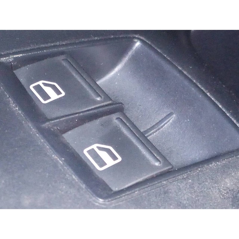 Recambio de mando elevalunas delantero izquierdo para seat ibiza st (6j8) style referencia OEM IAM   