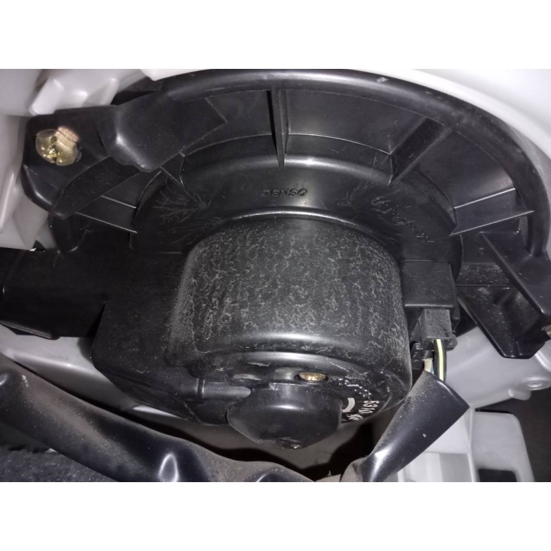 Recambio de ventilador calefaccion para toyota land cruiser (j12) gx referencia OEM IAM 1940005310  