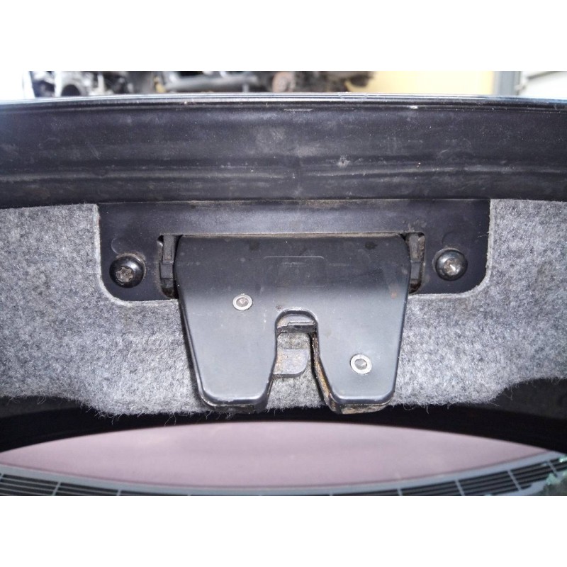 Recambio de cerradura maletero / porton para bmw serie 3 berlina (e90) 320d referencia OEM IAM   