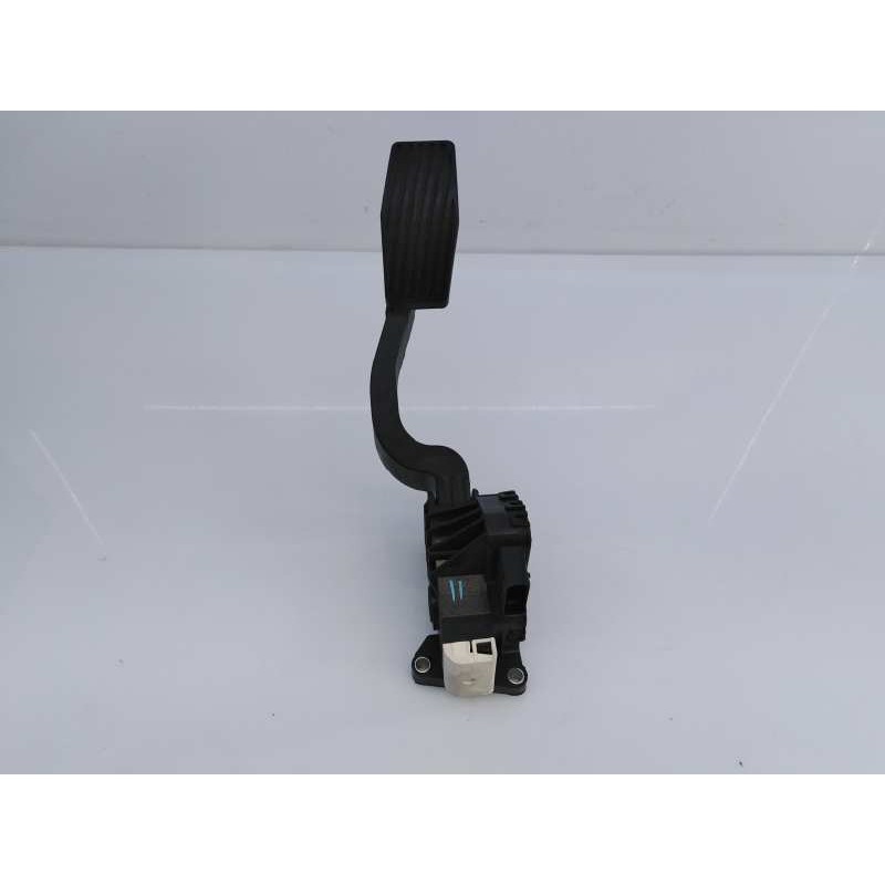 Recambio de pedal acelerador para opel corsa d cosmo referencia OEM IAM 13305804  