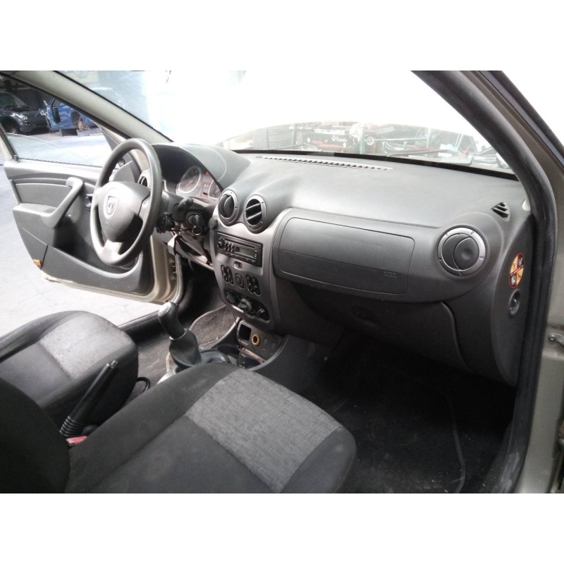 Recambio de salpicadero para dacia duster ambiance 4x2 referencia OEM IAM   