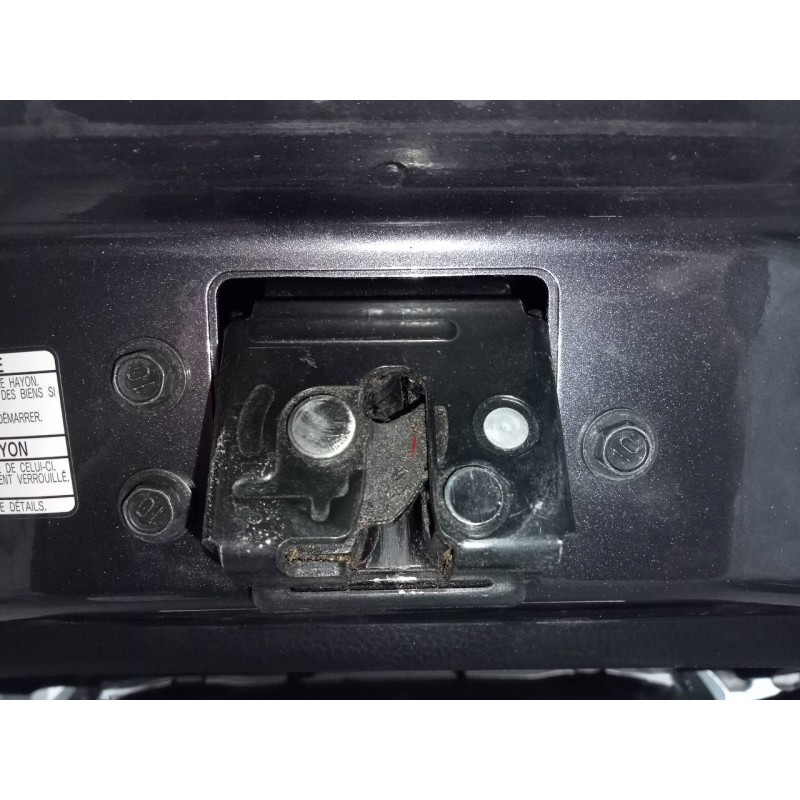 Recambio de cerradura maletero / porton para toyota rav 4 advance referencia OEM IAM   