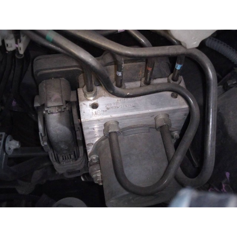 Recambio de abs para toyota auris active referencia OEM IAM 4454002520 16063024347 