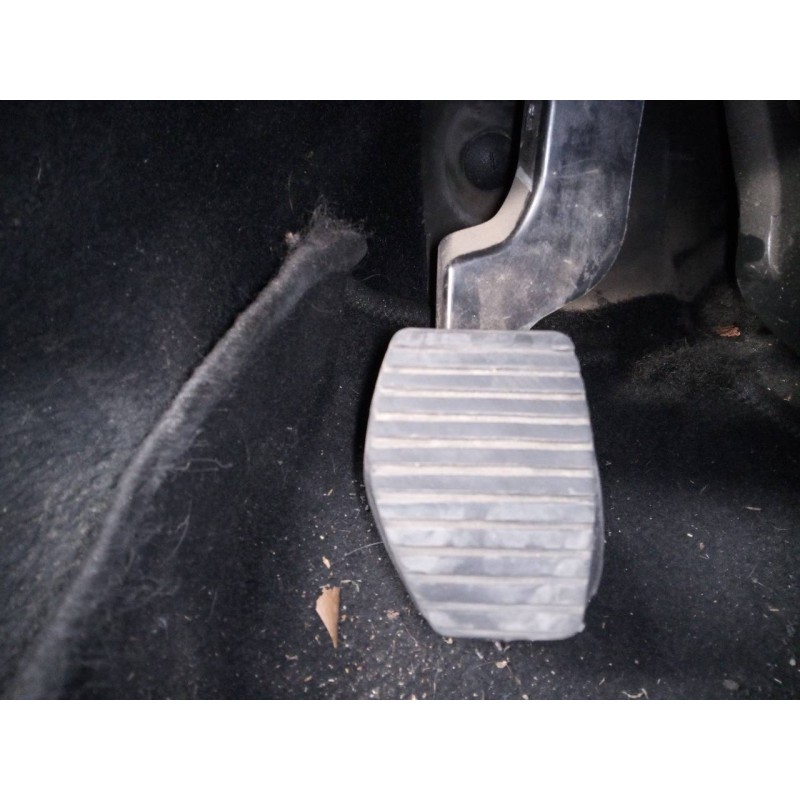 Recambio de pedal embrague para peugeot 208 style referencia OEM IAM   