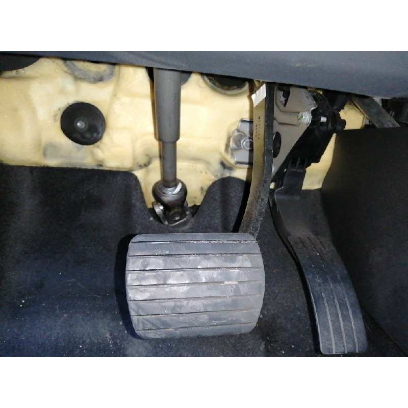 Recambio de pedal freno para renault captur zen referencia OEM IAM   