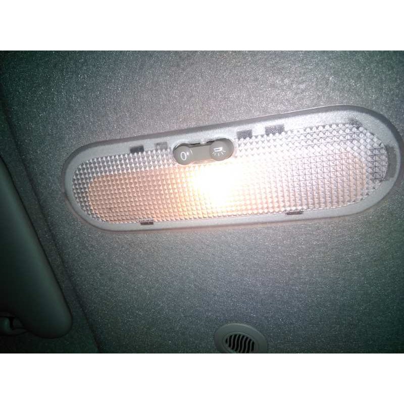 Recambio de luz interior para dacia logan ii essential referencia OEM IAM   