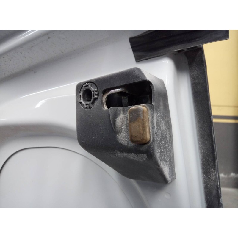 Recambio de cerradura maletero / porton para ford transit courier trend referencia OEM IAM   