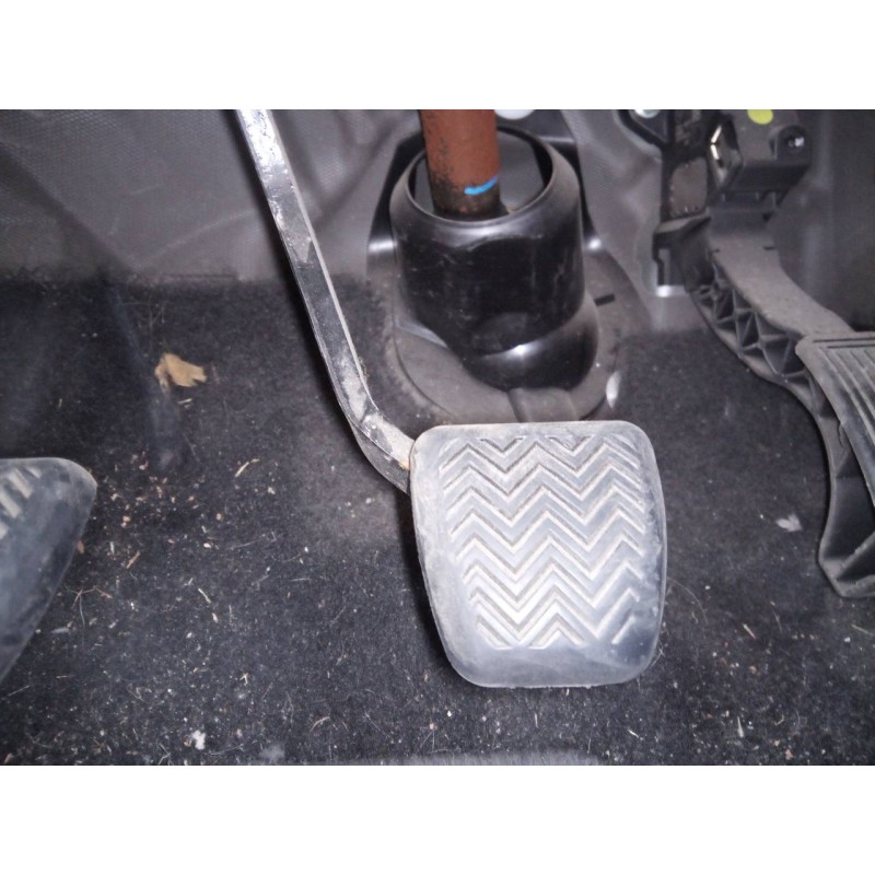 Recambio de pedal freno para toyota auris active referencia OEM IAM   