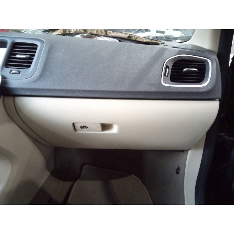 Recambio de guantera para volvo s60 lim. kinetic referencia OEM IAM   