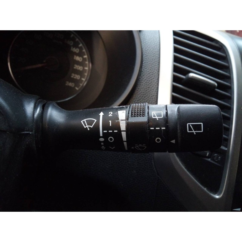 Recambio de mando limpia para hyundai ix20 gls comfort referencia OEM IAM   