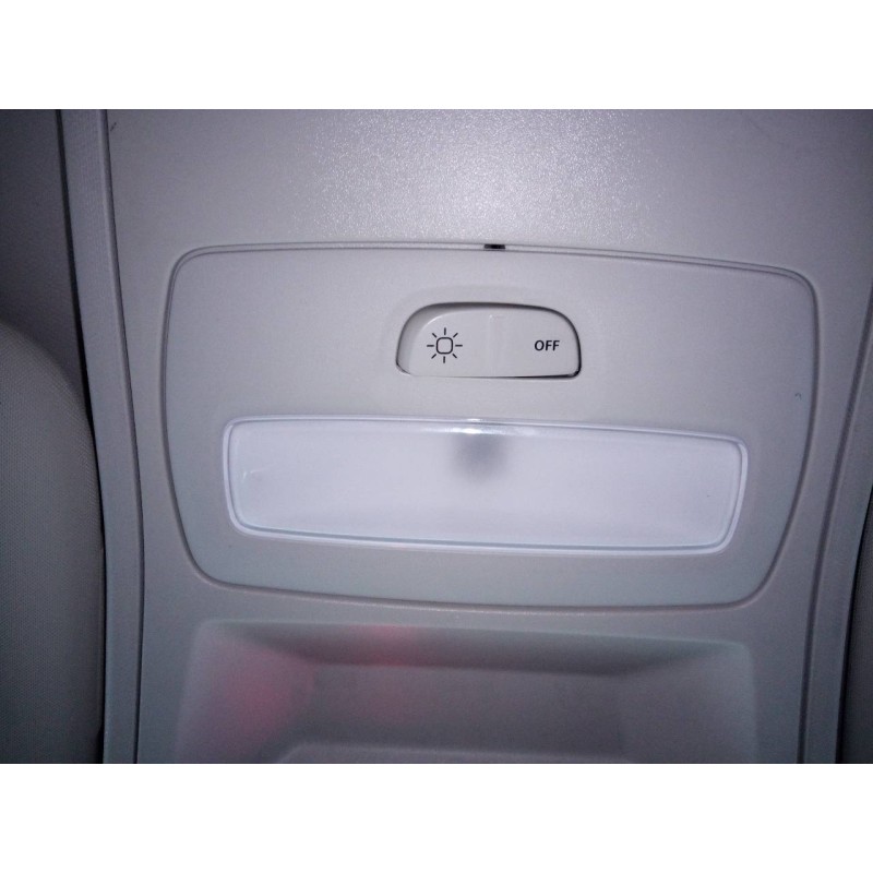 Recambio de luz interior para dacia dokker express ambiance referencia OEM IAM   