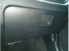 Recambio de guantera para kia sportage drive 4x2 referencia OEM IAM   