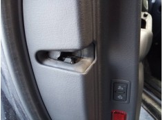 Recambio de cerradura puerta delantera izquierda para audi a6 avant (4f5) 2.7 tdi referencia OEM IAM   