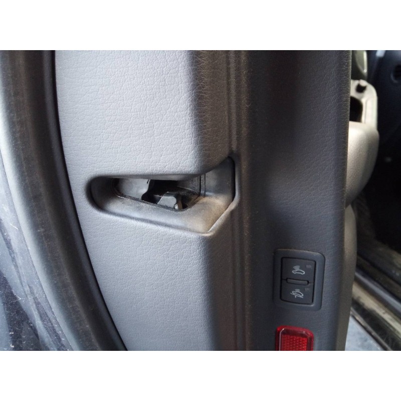 Recambio de cerradura puerta delantera izquierda para audi a6 avant (4f5) 2.7 tdi referencia OEM IAM   