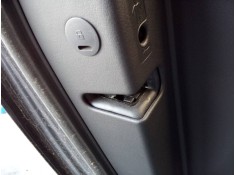 Recambio de cerradura puerta trasera izquierda para audi a6 avant (4f5) 2.7 tdi referencia OEM IAM   