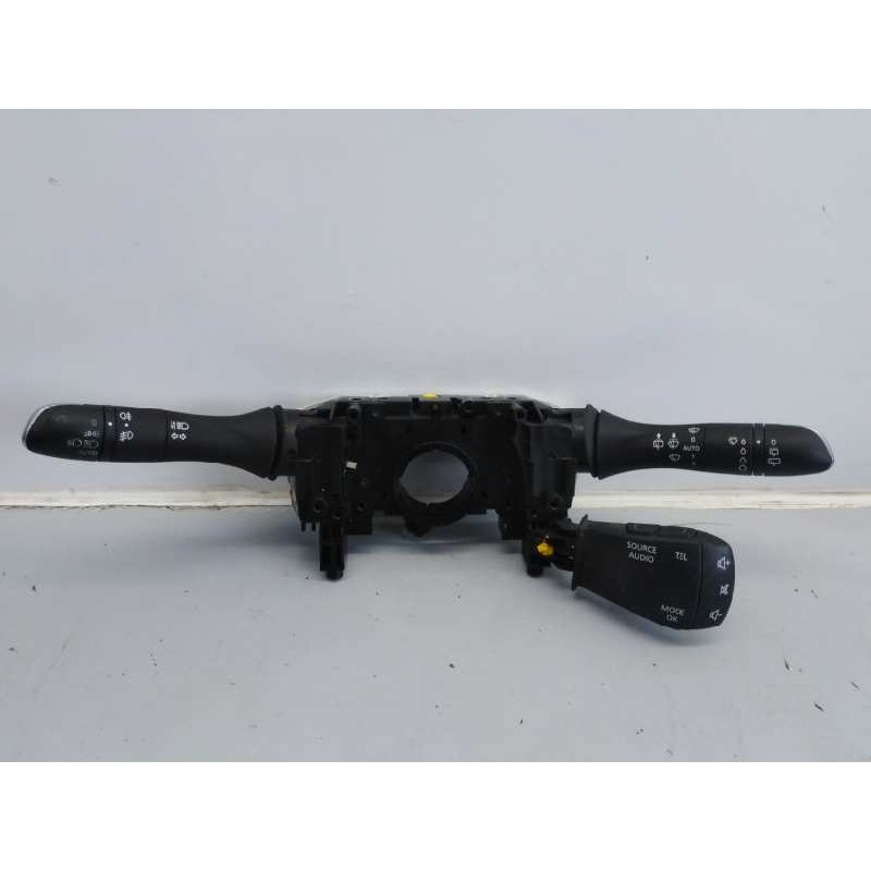 Recambio de mando limpia para renault kadjar business 4x4 referencia OEM IAM 255678341RA  