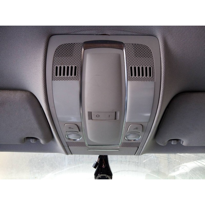 Recambio de luz interior para audi a6 avant (4f5) 2.7 tdi referencia OEM IAM   