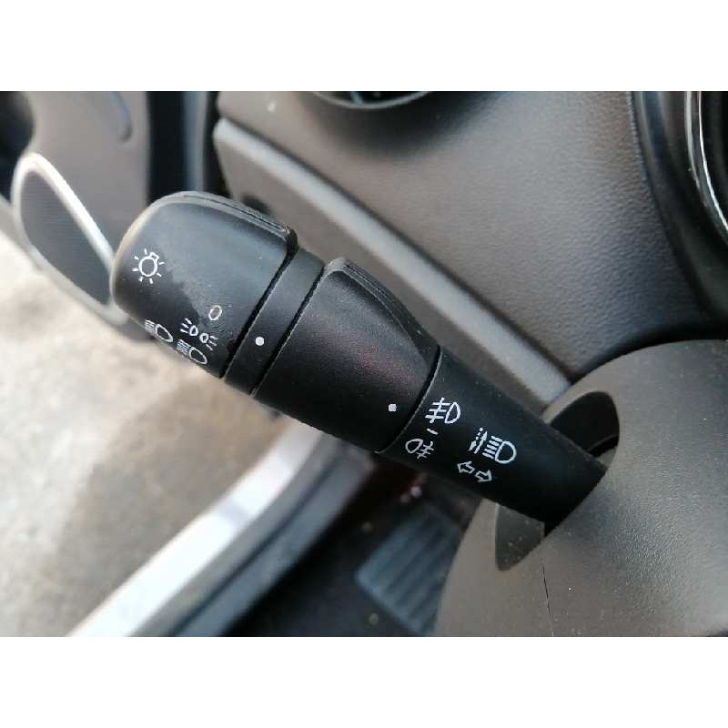 Recambio de mando luces para renault captur zen referencia OEM IAM   