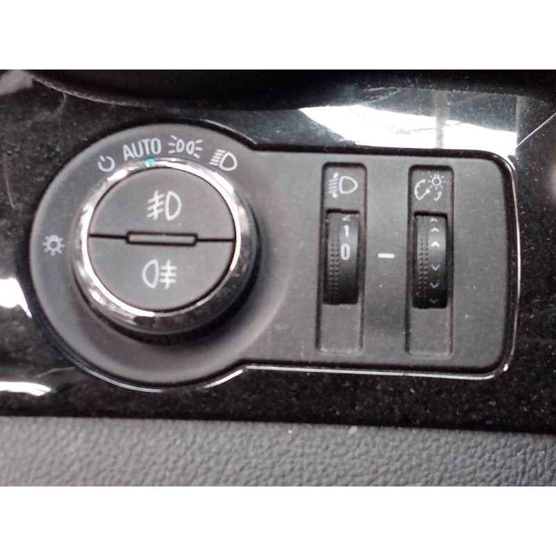 Recambio de mando luces para chevrolet orlando lt+ referencia OEM IAM   