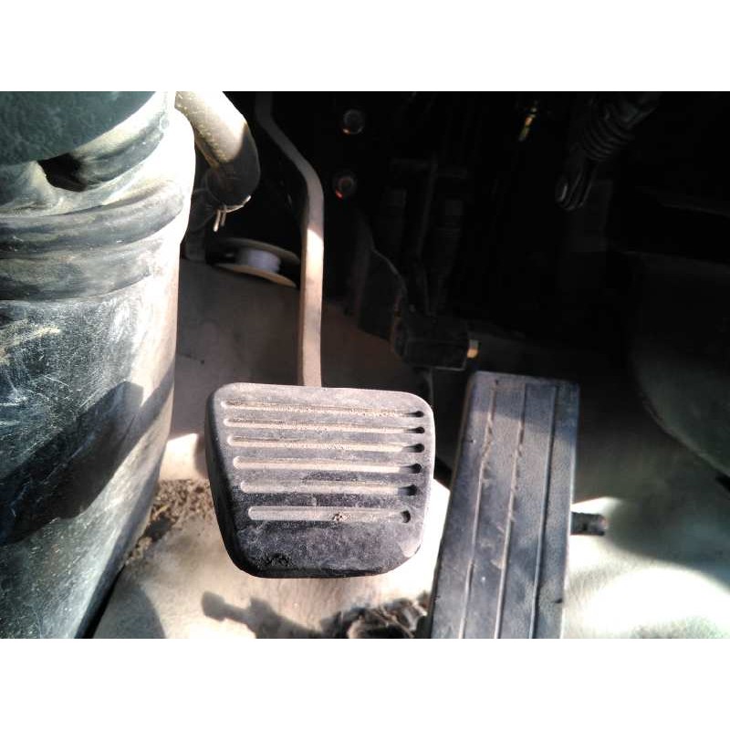 Recambio de pedal freno para mitsubishi canter 01/99  ki 35 cabina individual (comfort) referencia OEM IAM   