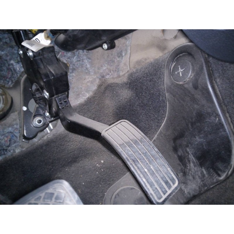 Recambio de pedal acelerador para subaru xv exclusive referencia OEM IAM 1988001020  