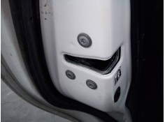 Recambio de cerradura puerta trasera izquierda para toyota auris active referencia OEM IAM   