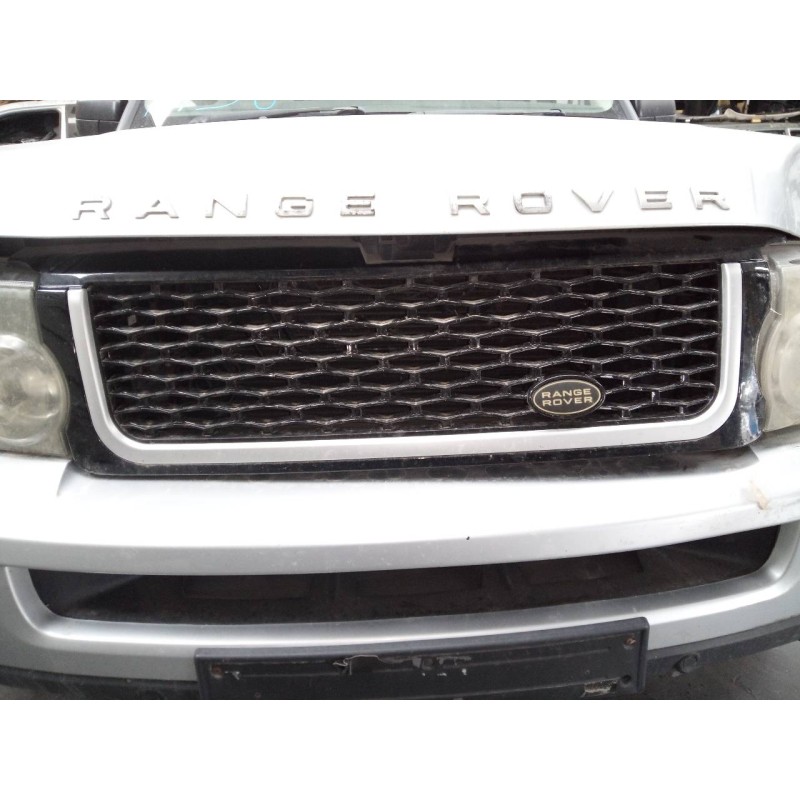 Recambio de rejilla delantera para land rover range rover sport v6 td hse referencia OEM IAM   