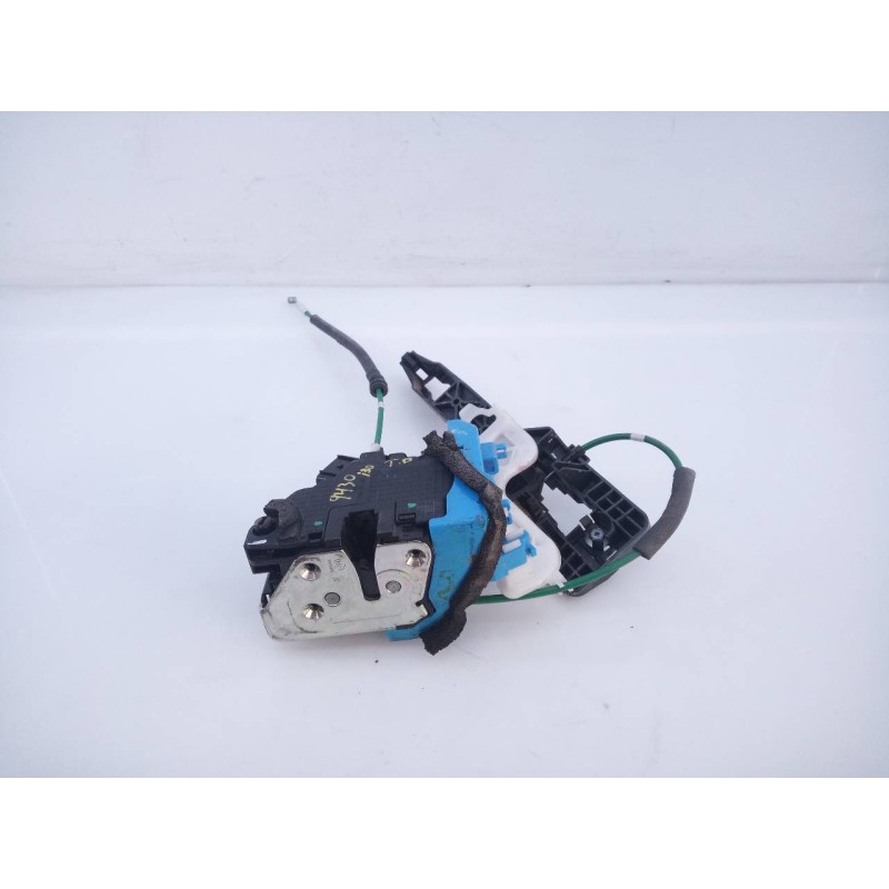 Recambio de cerradura puerta trasera derecha para hyundai i30 (gd) essence referencia OEM IAM 81420A60001LM  