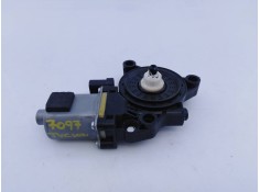 Recambio de motor elevalunas trasero izquierdo para hyundai tucson essence bluedrive 2wd referencia OEM IAM 83450D7000  